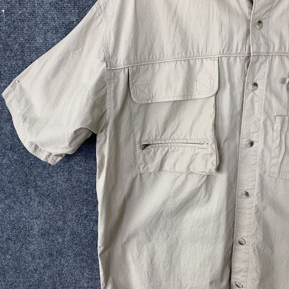 Reel Legions Performance Vented Fishing Shirt Men M Tan Pockets Short Sleeves - Picture 3 of 13